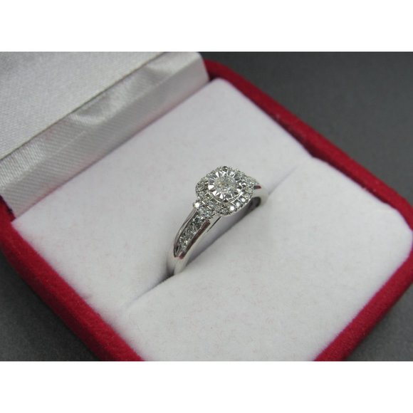 Size 7 10K White Gold 2.2 Total Carat Weight Of Natural Diamonds Band Ring - Picture 4 of 10